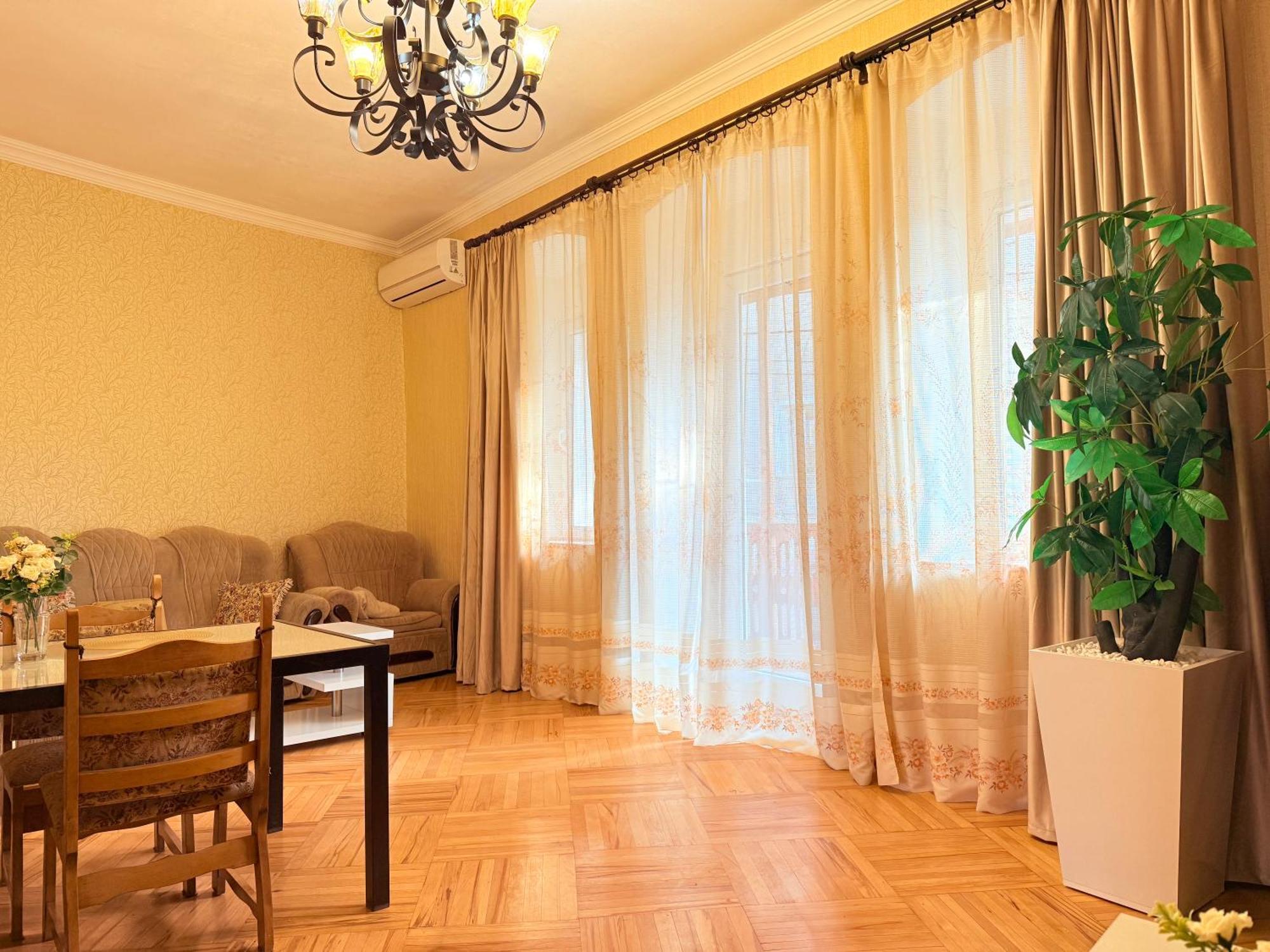 Tamuna Apartment Тбілісі Екстер'єр фото